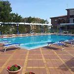 מלון Belvedere 3*