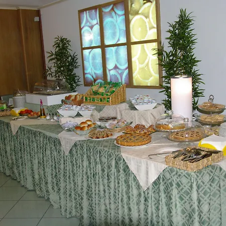 Отель Belvedere