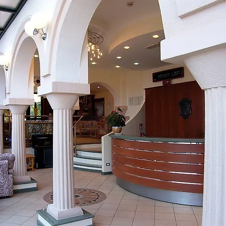 Belvedere Отель 3*
