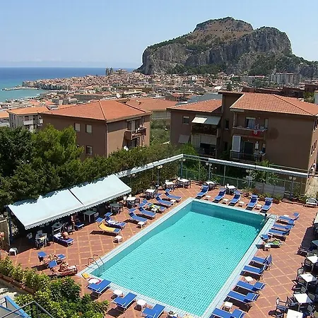 Belvedere 3* تْشيفالو